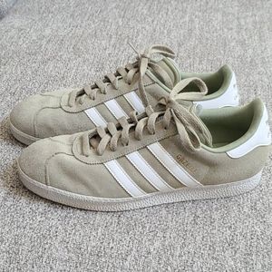 Adidas Gazelle Shoes